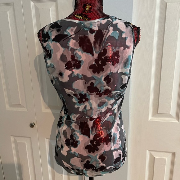 Tank top - Picture 3 of 4